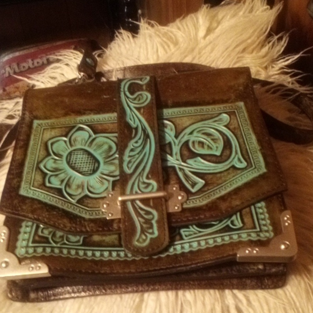 Patricia nash  beautiful leather bag